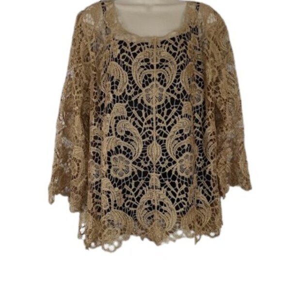 Adiva Womens  Blouse Gold Open Crochet Floral Lace Over Tank  Plus 2X New - Picture 1 of 3